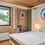 4 Bedroom Cozy In